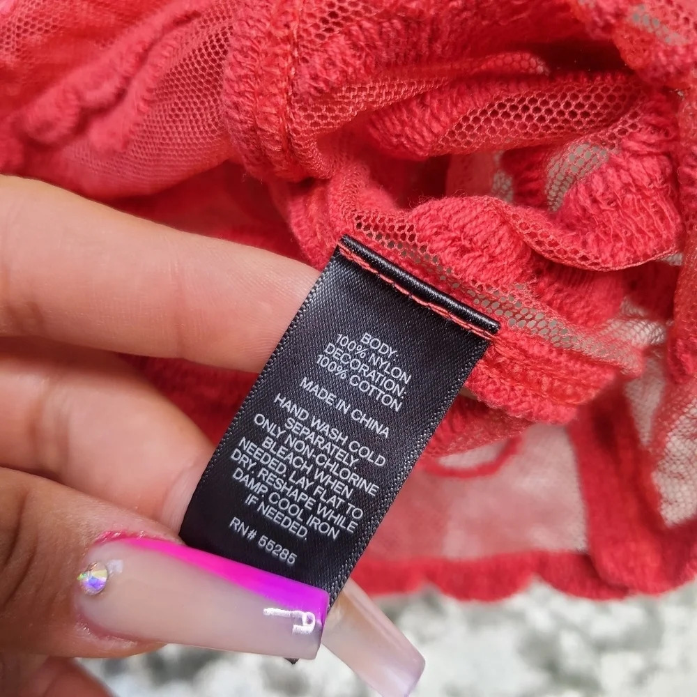 Express Red Embroidered Tank - Picture 4 of 6